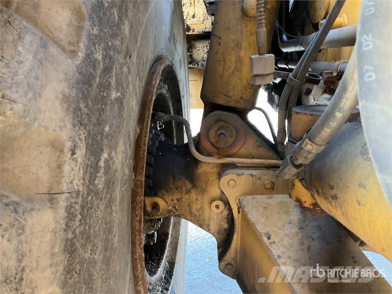 CAT 740 Csuklósdömperek