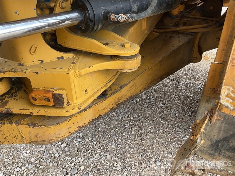 CAT 745C ساحبات مفصلية