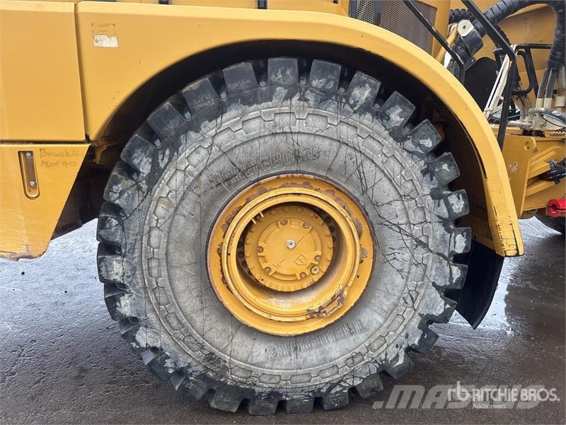 CAT 745C Liigendraamiga pinnaseveokid