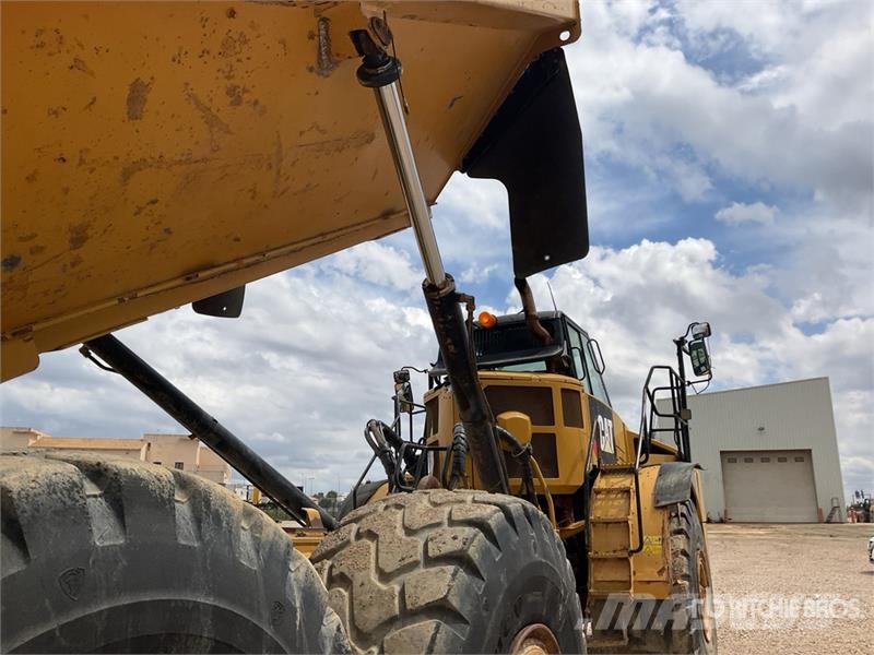 CAT 745C ساحبات مفصلية