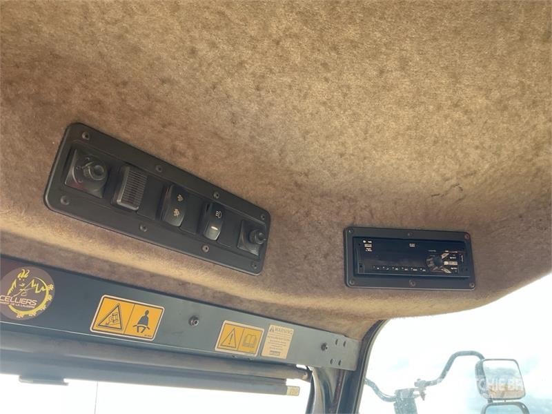 CAT 745C ساحبات مفصلية