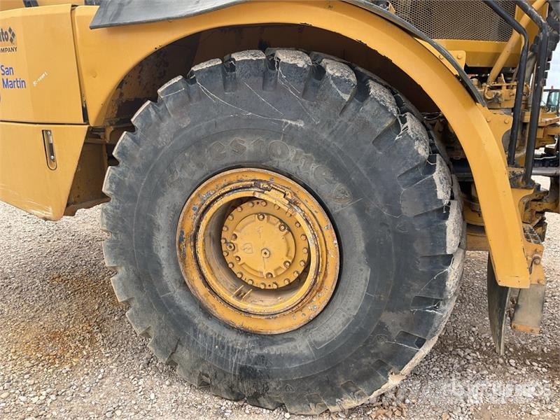 CAT 745C ساحبات مفصلية