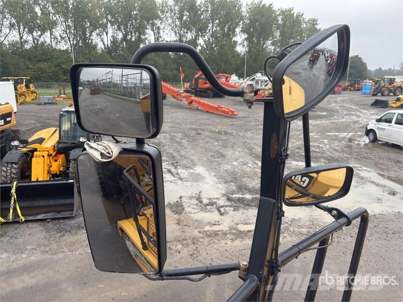 CAT 745C Liigendraamiga pinnaseveokid