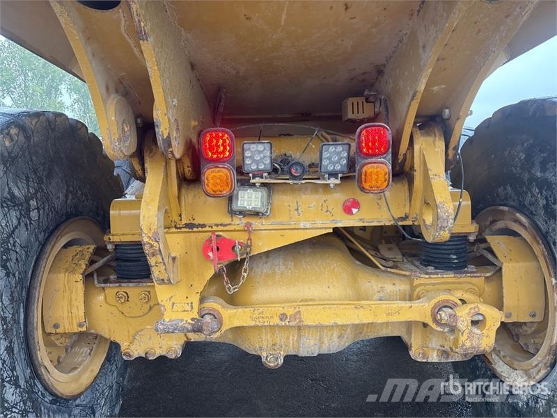 CAT 745C Liigendraamiga pinnaseveokid