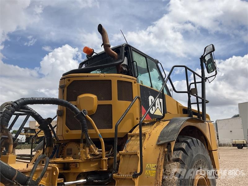 CAT 745C ساحبات مفصلية