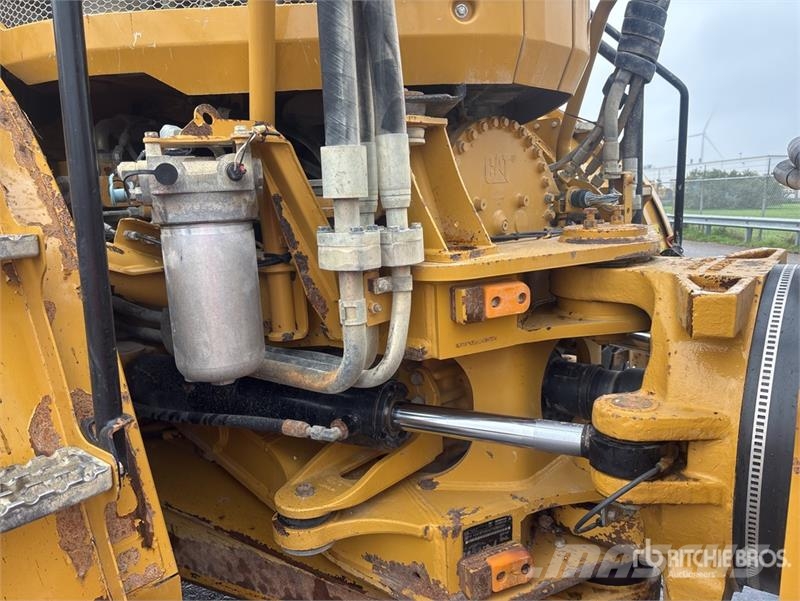 CAT 745C Liigendraamiga pinnaseveokid