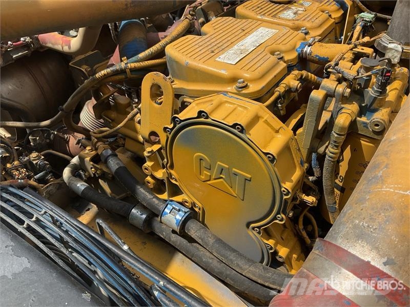 CAT 745C ساحبات مفصلية