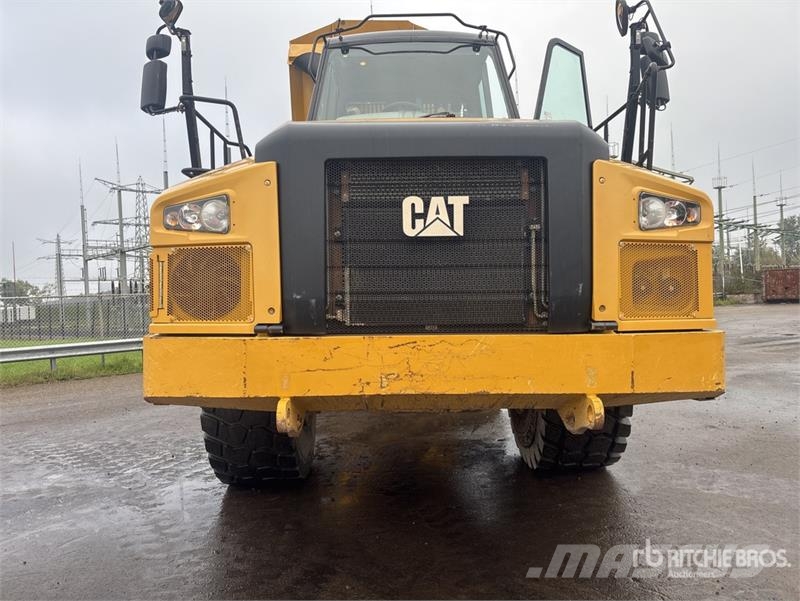 CAT 745C Liigendraamiga pinnaseveokid