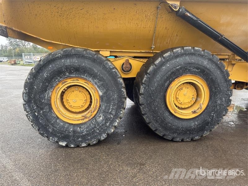CAT 745C Liigendraamiga pinnaseveokid