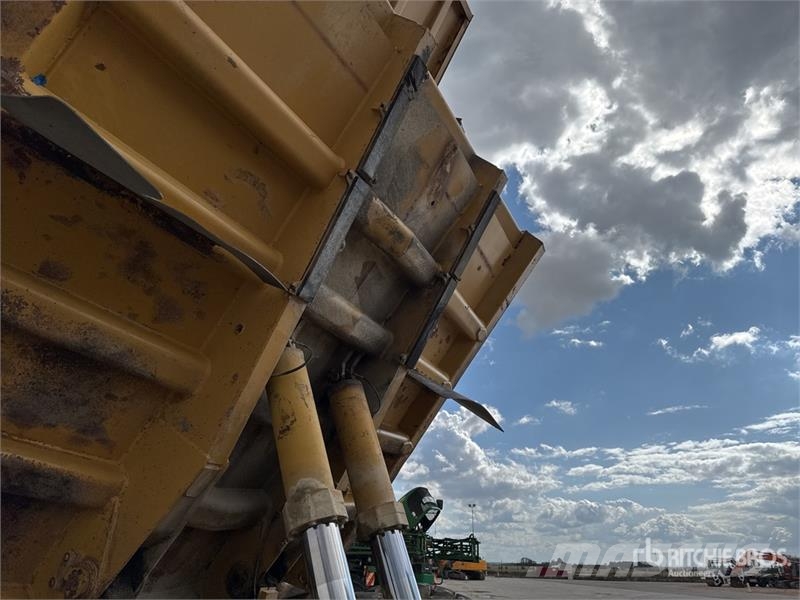 CAT 769D Tombereau Rigide Haul Truck 연결식 홀러
