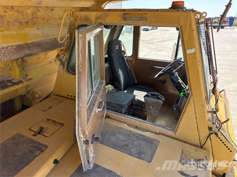 CAT 773B Tombereau Rigide Haul Truck Articulated Dump Trucks (ADTs)