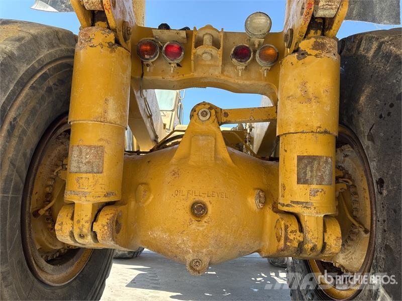 CAT 773B Tombereau Rigide Haul Truck Articulated Dump Trucks (ADTs)