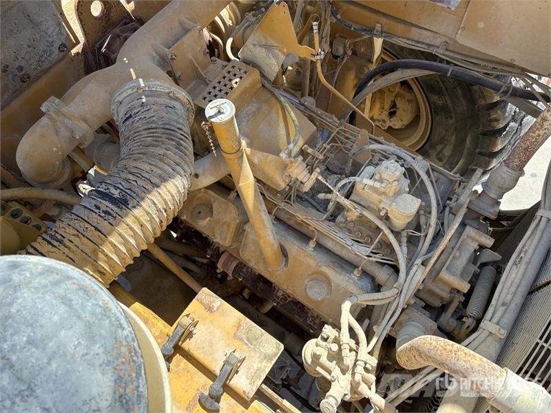 CAT 773B Tombereau Rigide Haul Truck Articulated Dump Trucks (ADTs)