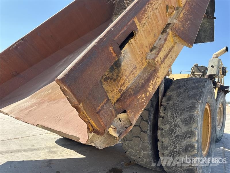 CAT 773B Tombereau Rigide Haul Truck Articulated Dump Trucks (ADTs)