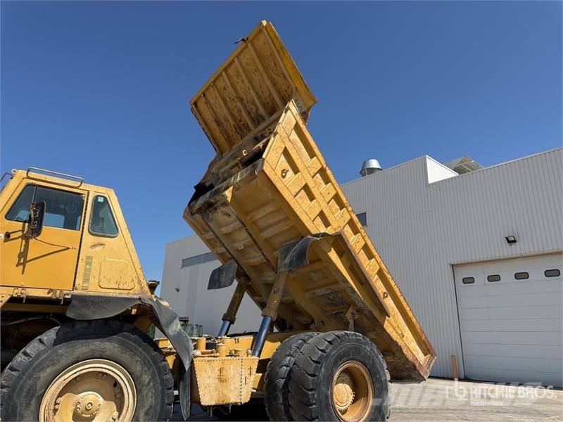 CAT 773B Tombereau Rigide Haul Truck Articulated Dump Trucks (ADTs)