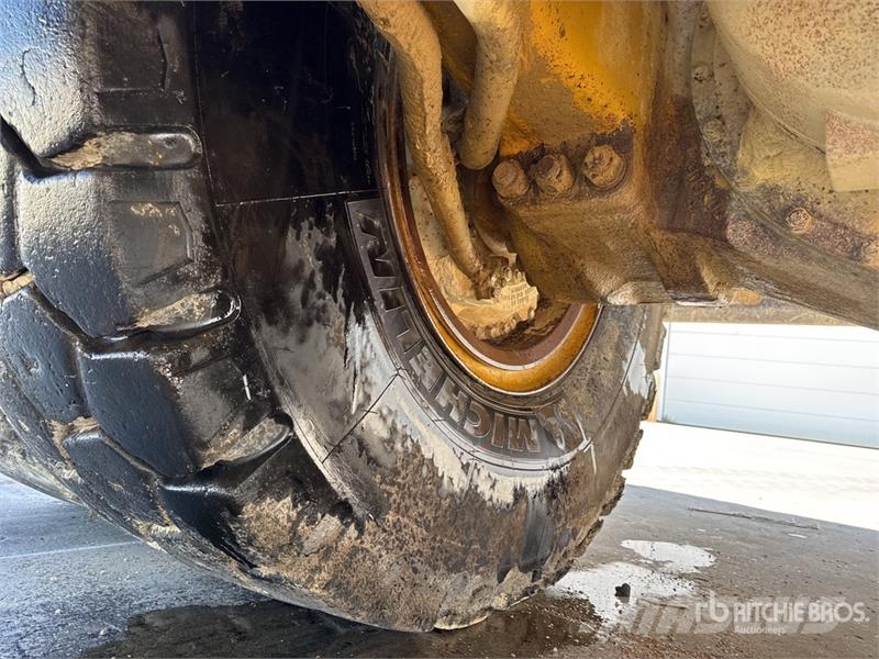 CAT 773B Tombereau Rigide Haul Truck Articulated Dump Trucks (ADTs)