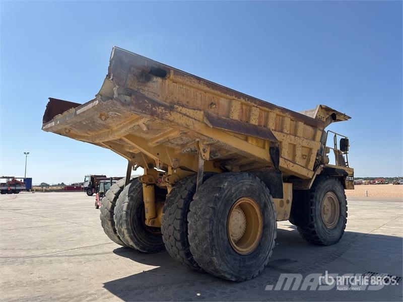 CAT 773B Tombereau Rigide Haul Truck Articulated Dump Trucks (ADTs)