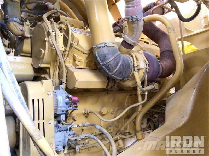 CAT 777F Haul Truck Liigendraamiga pinnaseveokid