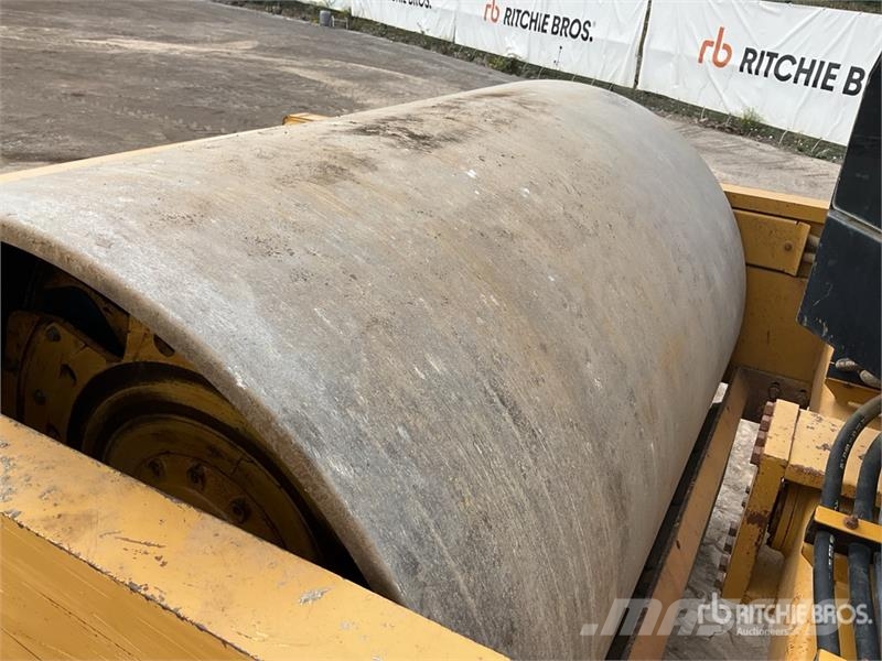 CAT 78B Smooth Drum Compactor مداحل أحادية الأسطوانة