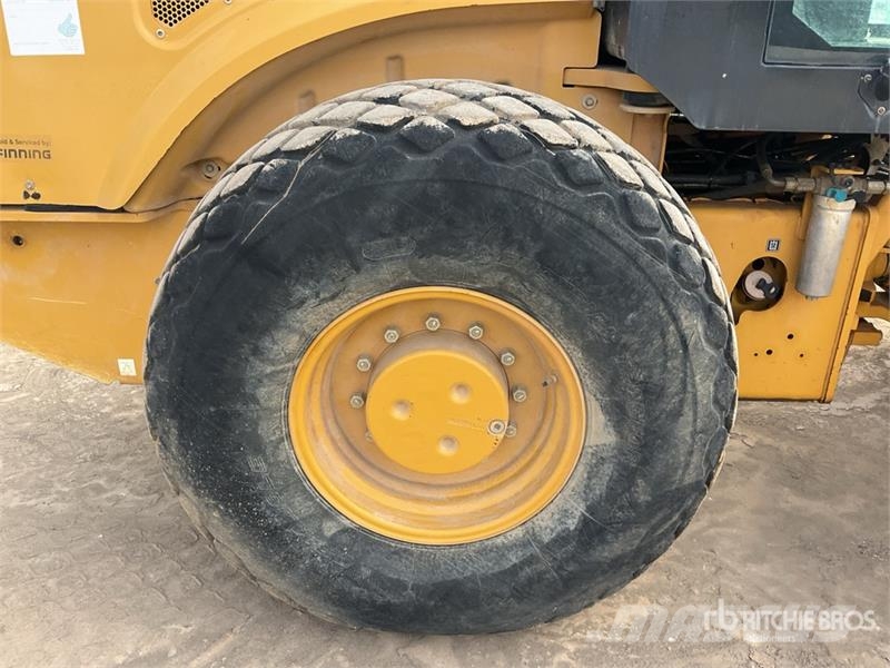 CAT 78B Smooth Drum Compactor مداحل أحادية الأسطوانة