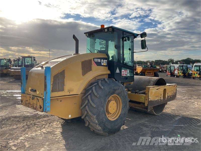 CAT 78B Smooth Drum Compactor Enkelt tromle