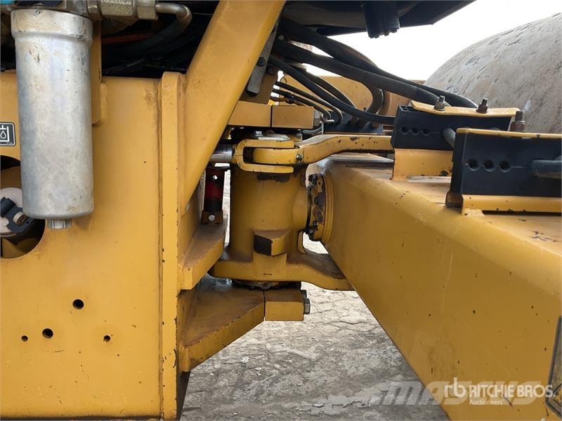 CAT 78B Smooth Drum Compactor مداحل أحادية الأسطوانة