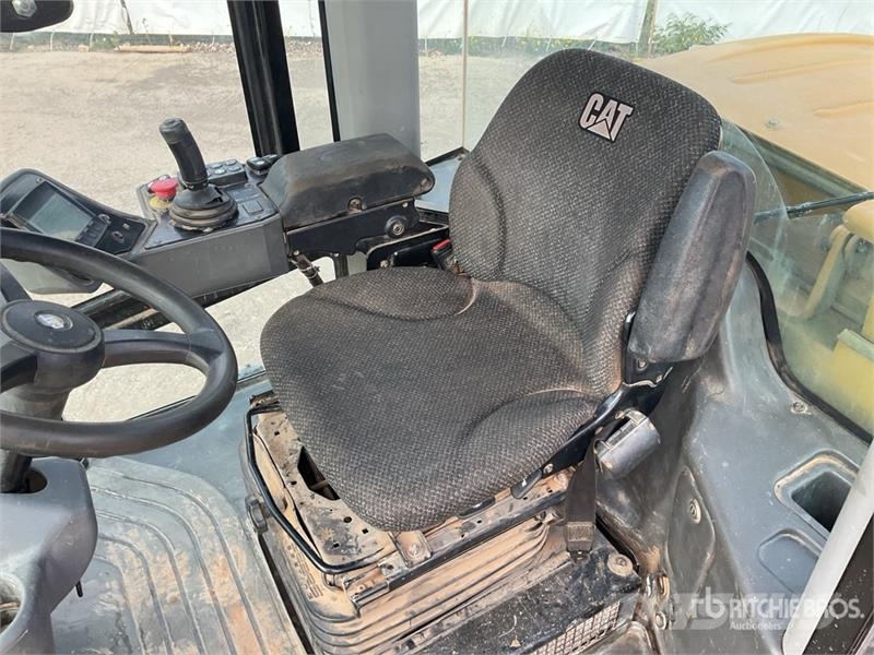 CAT 78B Smooth Drum Compactor مداحل أحادية الأسطوانة