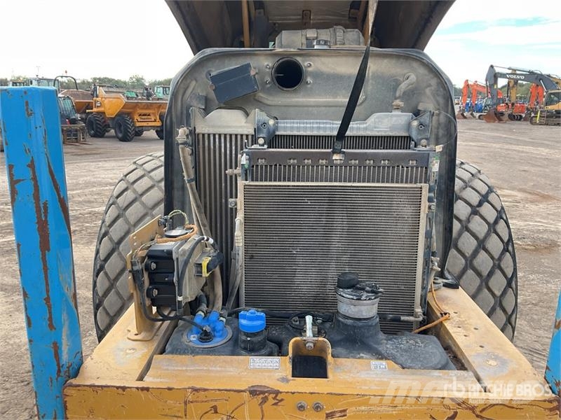 CAT 78B Smooth Drum Compactor مداحل أحادية الأسطوانة