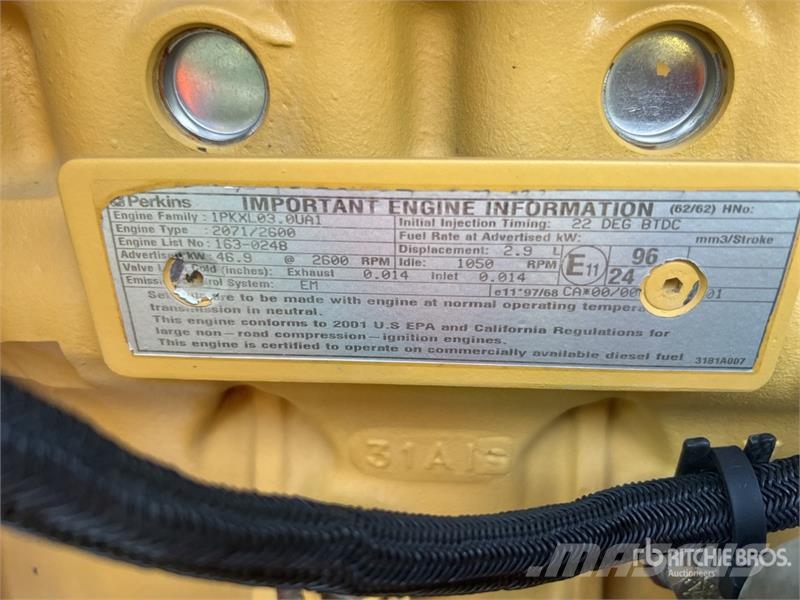 CAT 906 Radlader