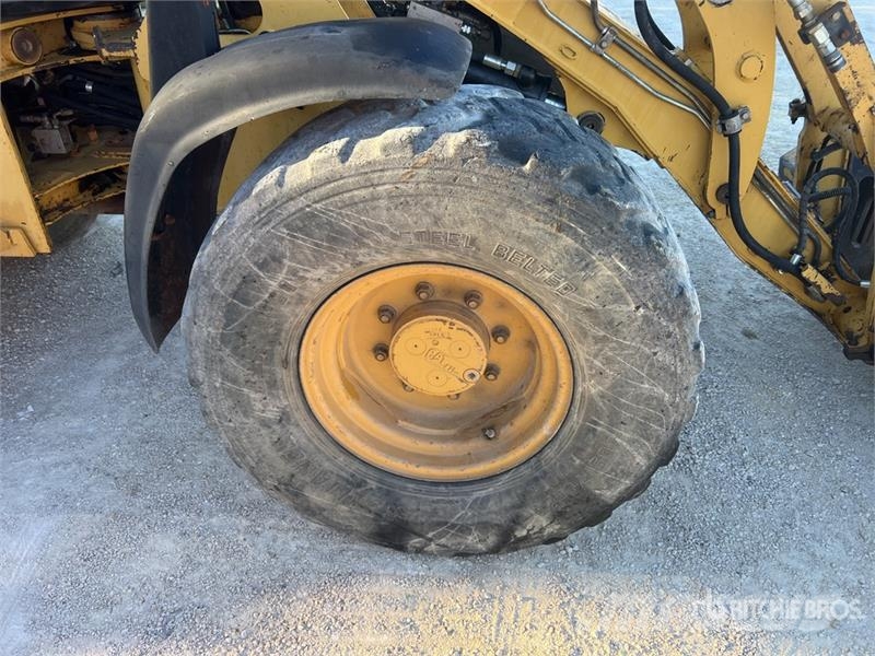 CAT 906 Radlader