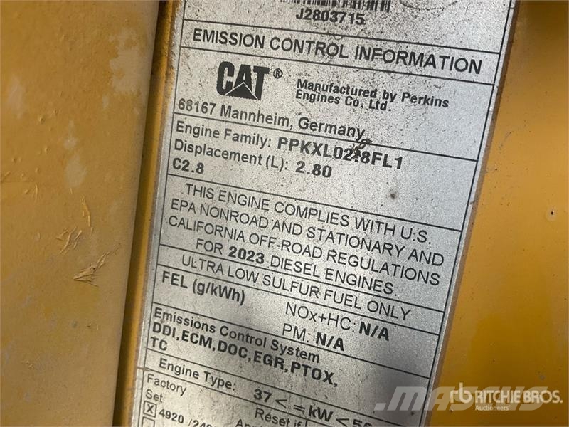 CAT 906 Radlader