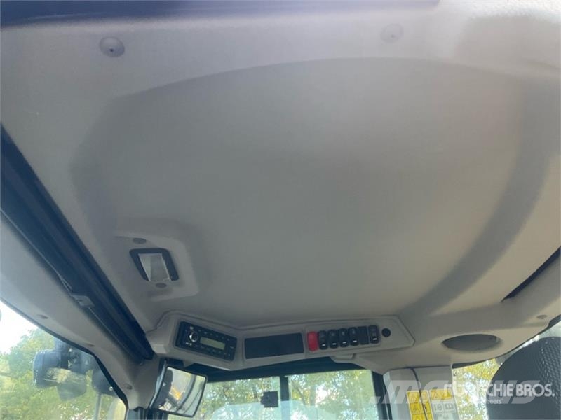 CAT 906 Radlader