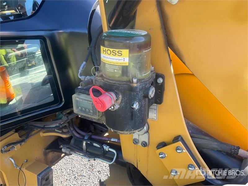 CAT 906 Radlader