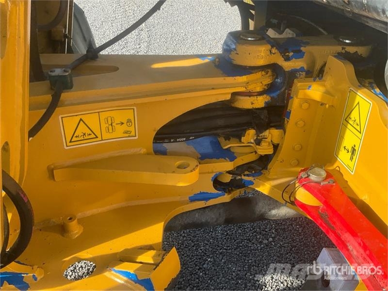 CAT 908M Wheel Loader Iekrāvēji uz riteņiem