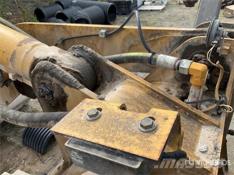 CAT 924G Колесни товарачи