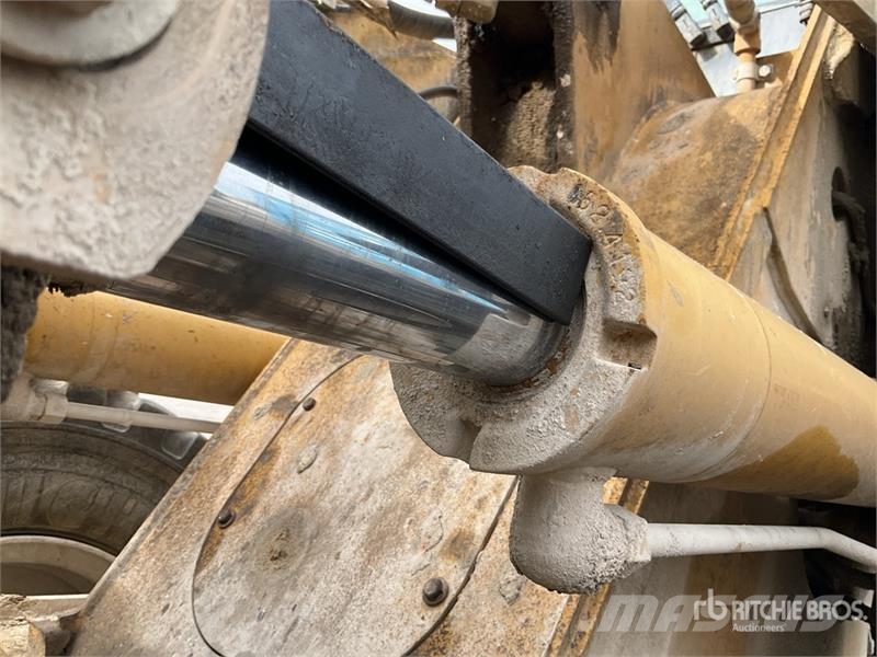 CAT 924G Колесни товарачи