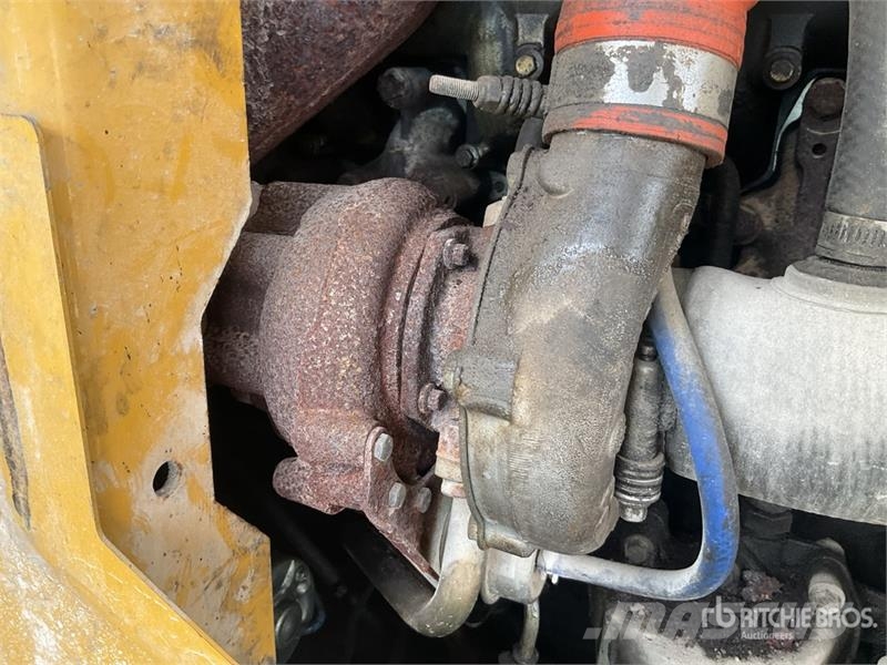 CAT 924G Колесни товарачи