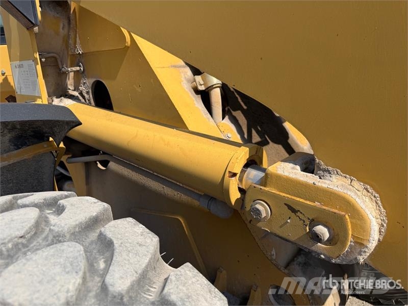 CAT 928G Chargeuse Sur Pneus Wheel Loader Wheel loaders
