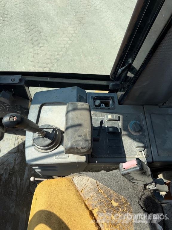 CAT 928G Chargeuse Sur Pneus Wheel Loader Wheel loaders