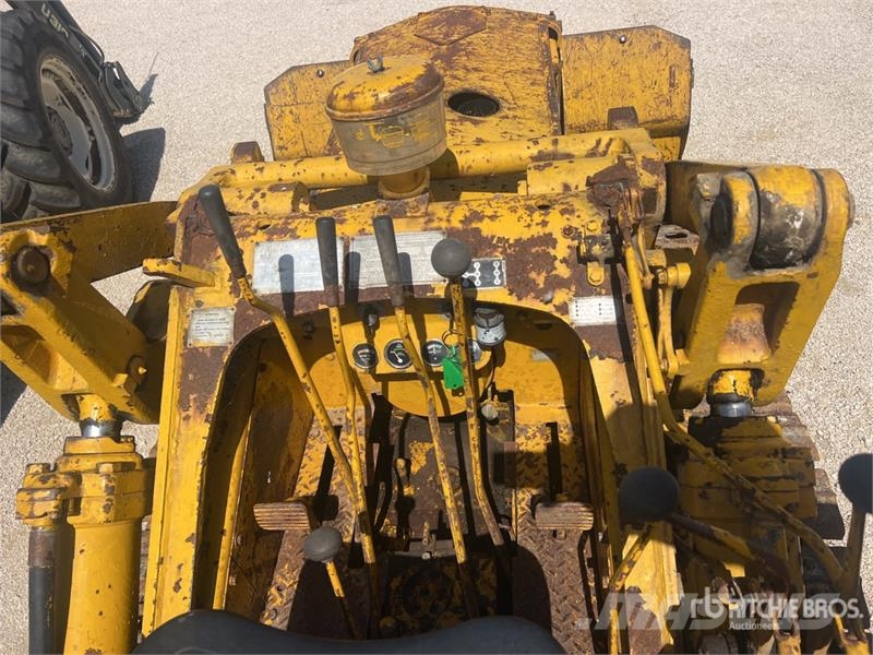 CAT 933 Φορτωτές με ερπύστριες