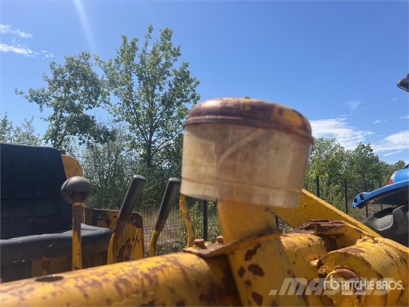CAT 933 Φορτωτές με ερπύστριες