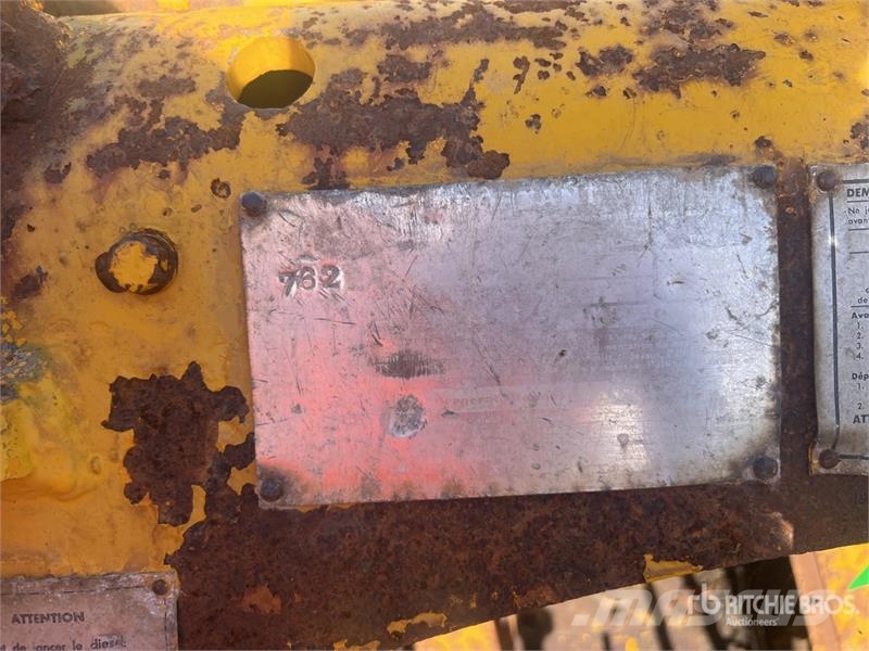 CAT 933 Φορτωτές με ερπύστριες