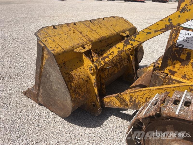 CAT 933 Φορτωτές με ερπύστριες