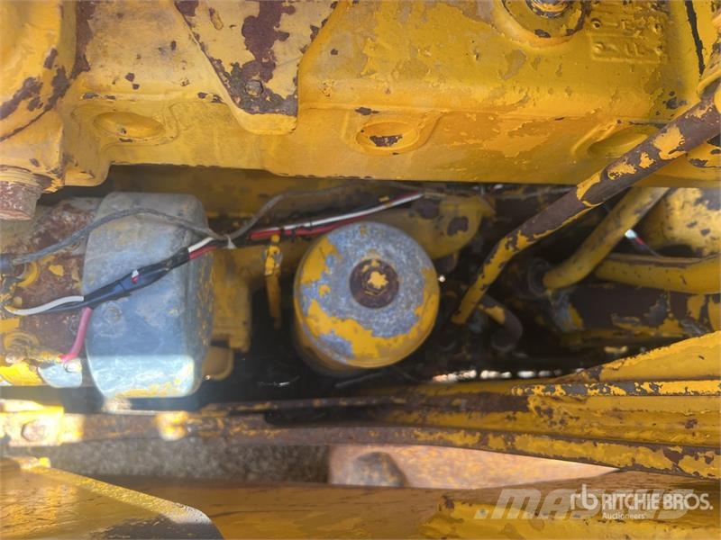 CAT 933 Φορτωτές με ερπύστριες