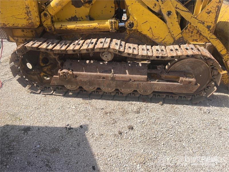 CAT 933 Φορτωτές με ερπύστριες