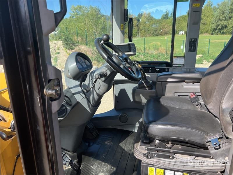 CAT 938K Chargeuse Sur Pneus Wheel Loader 輪胎式裝載機