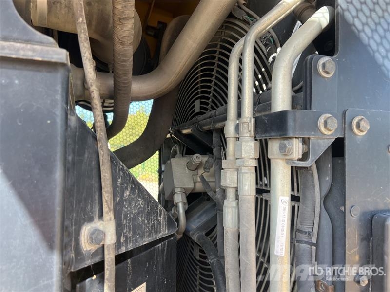 CAT 938K Chargeuse Sur Pneus Wheel Loader 輪胎式裝載機