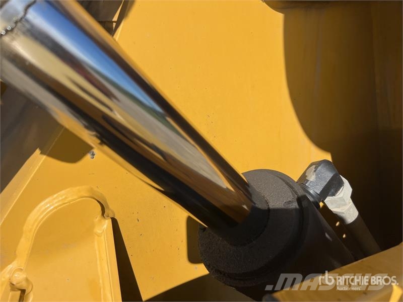 CAT 938K Chargeuse Sur Pneus Wheel Loader 輪胎式裝載機