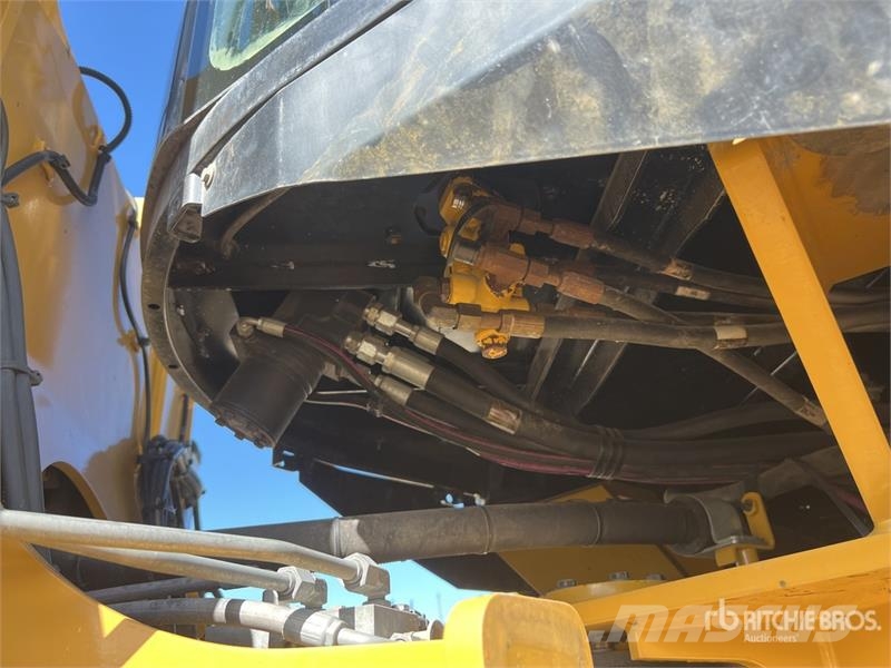 CAT 938K Chargeuse Sur Pneus Wheel Loader 輪胎式裝載機