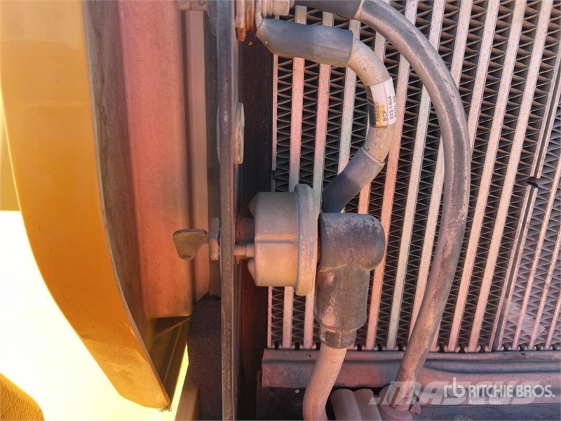 CAT 938K Chargeuse Sur Pneus Wheel Loader 輪胎式裝載機